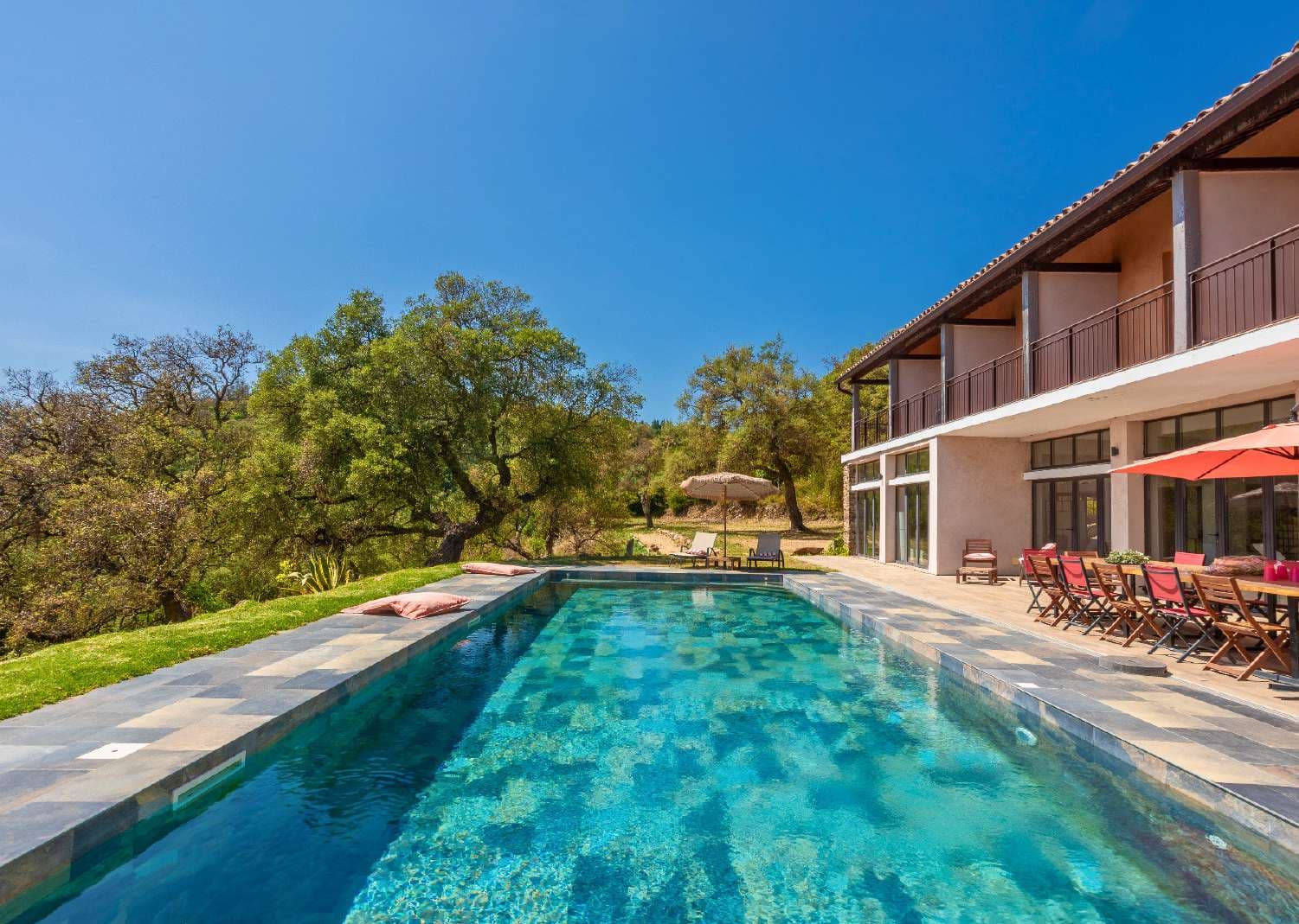 Villa Higo pool on the Côte d’Azur